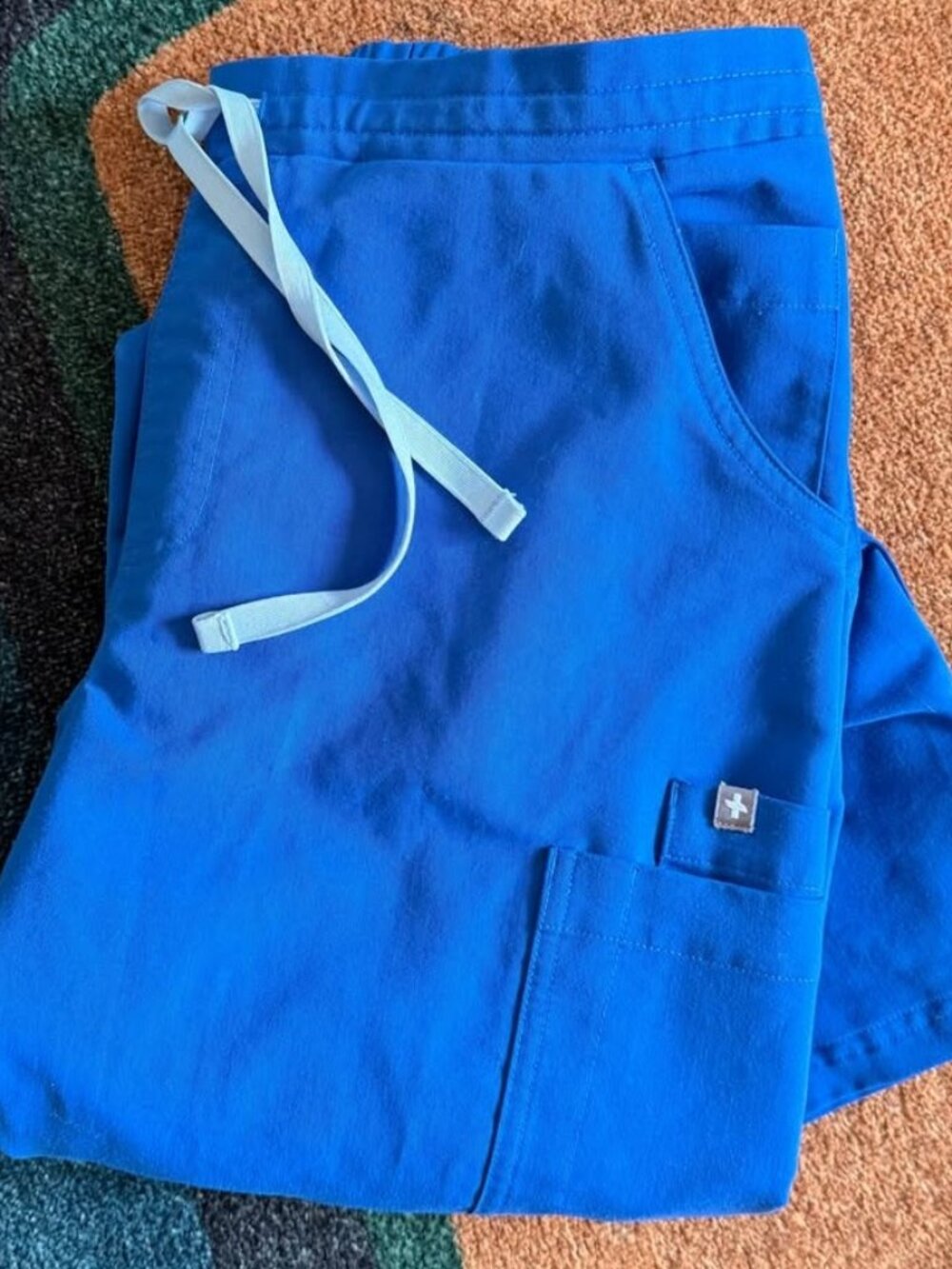 FIGS technical collection scrub pants. Womens medium